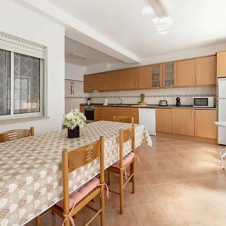 Consolacao Сasa de vacaciones Atouguia Da Baleia